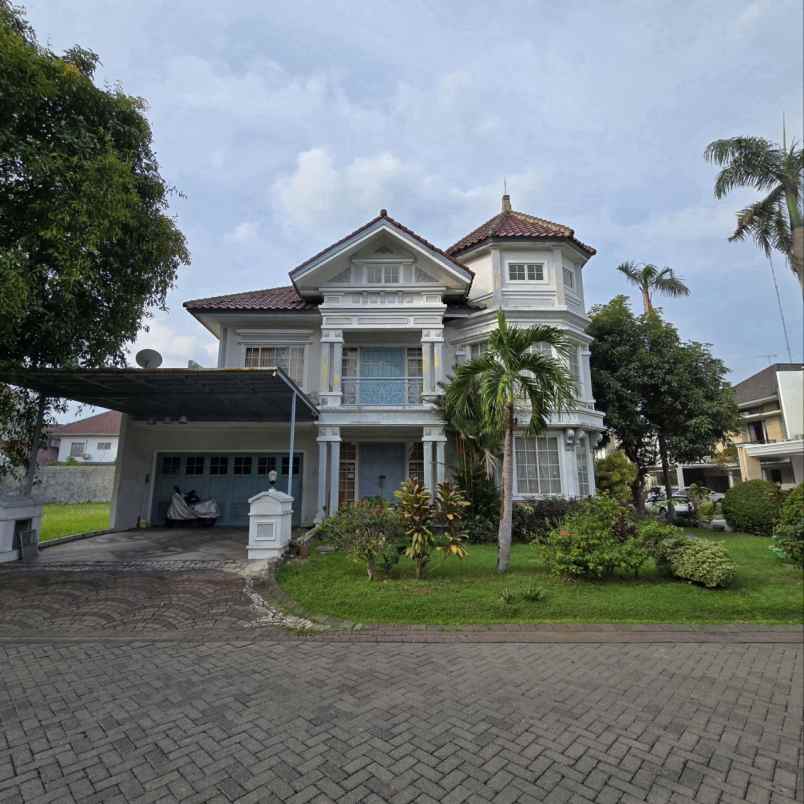 dijual rumah virginia regency
