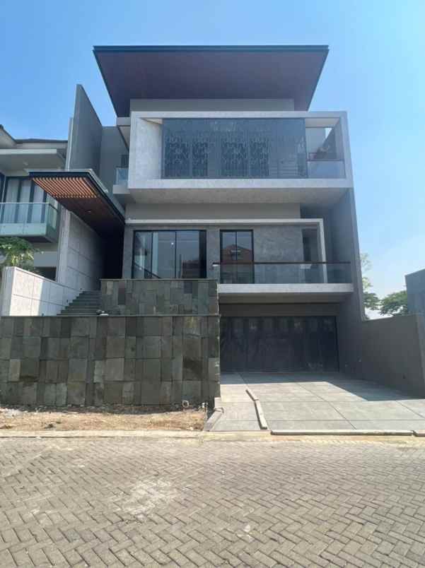 dijual rumah waterfront citraland