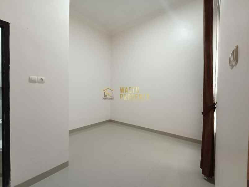 dijual rumah widodomartani ngemplak