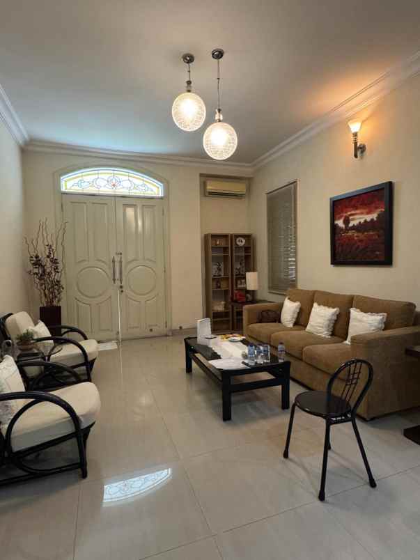 dijual rumah wisata bukit mas surabaya