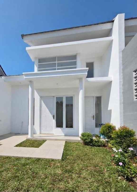 dijual rumah wisata semanggi