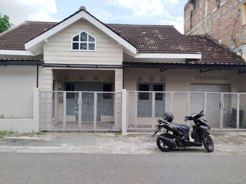 dijual rumah wiyoro baturetno banguntapan