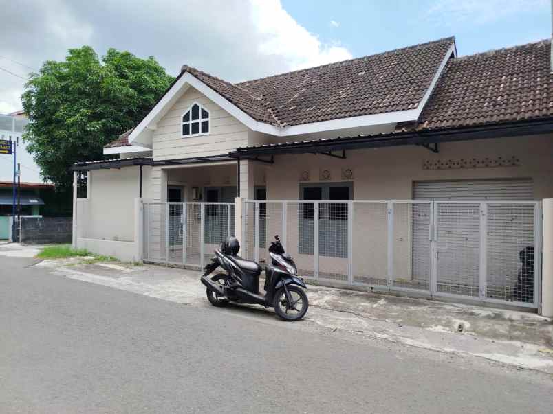 dijual rumah wiyoro baturetno banguntapan