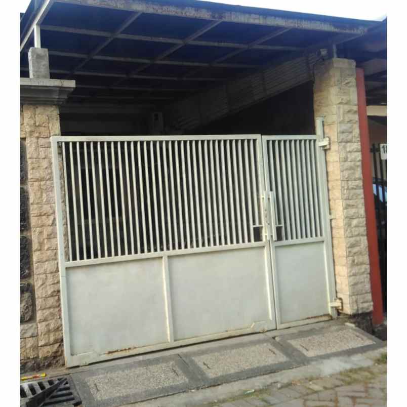 dijual rumah wonorejo