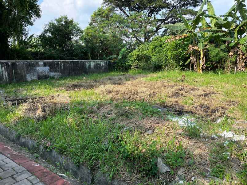 dijual tanah dekat rs mata solo