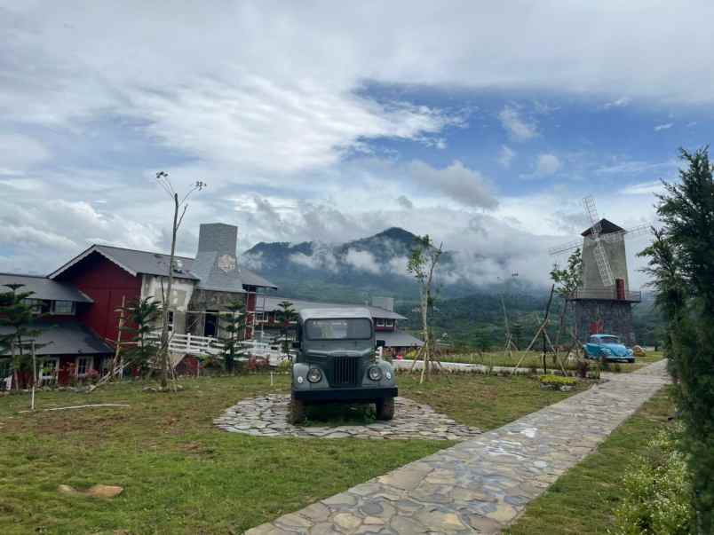 dijual tanah jalan raya puncak dua