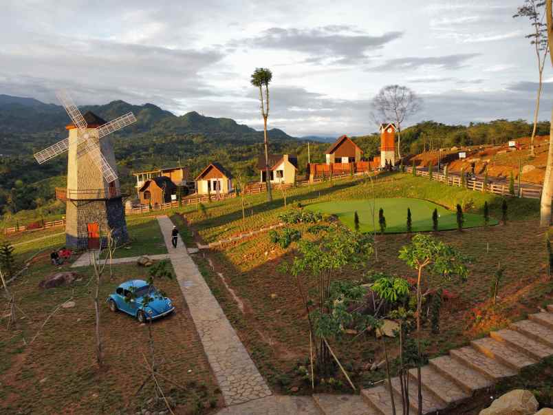 dijual tanah jalan raya puncak dua