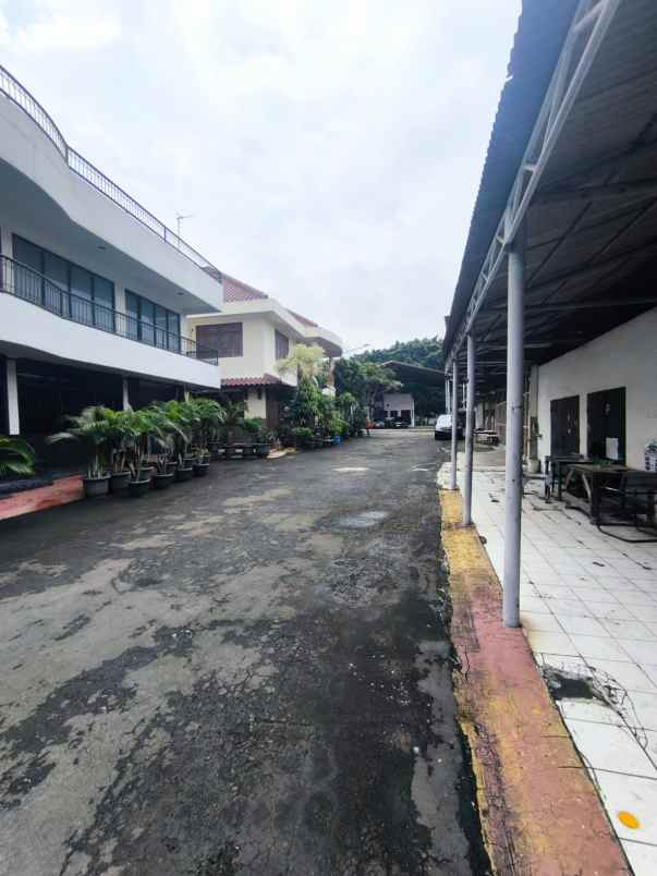 dijual tanah jl basuki rachmat cipinang