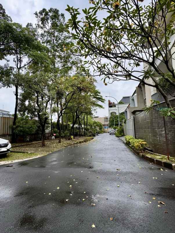 dijual tanah jl pulau rambut ii