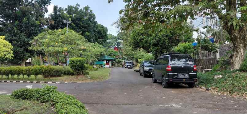 dijual tanah kln runah sakut tegalega