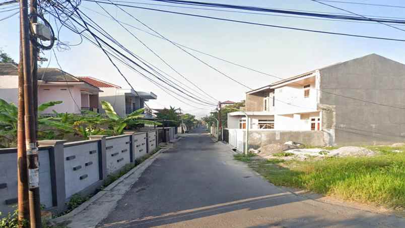 dijual tanah logam