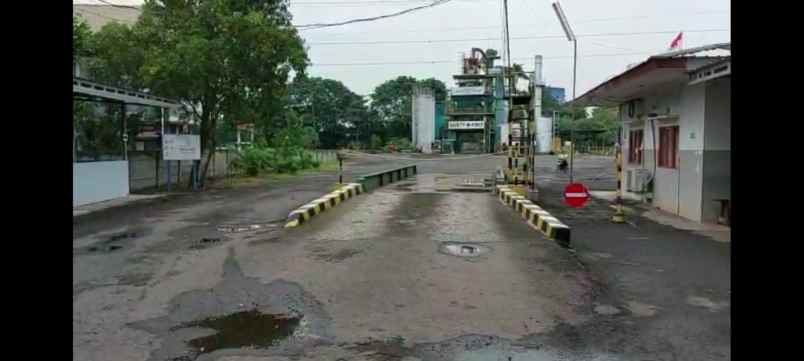 dijual tanah lokasi jl raya curug kosambi karawang