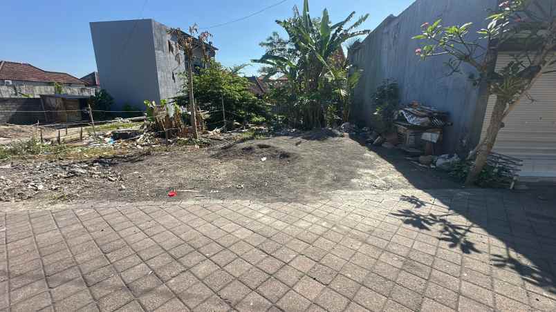 dijual tanah lokasi strategis area abianbase badung