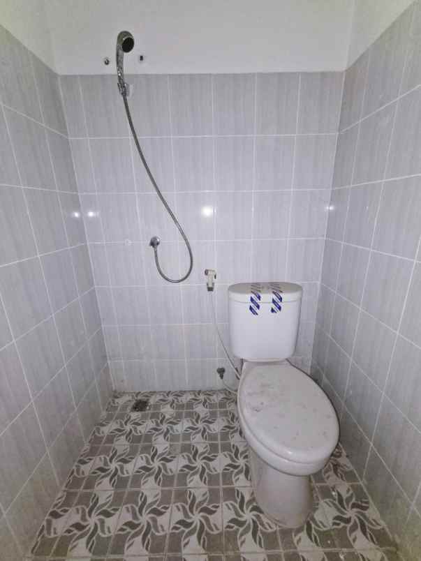 dijual unit studio murah apartemen puncak cbd