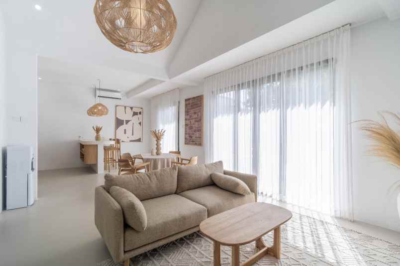 dijual villa jalan taman kebo iwa
