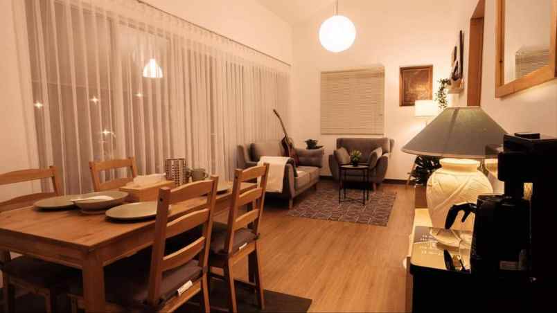 dijual villa jl bojong lembang kbb