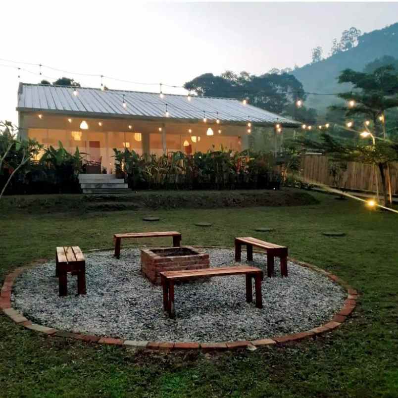 dijual villa jl bojong lembang kbb