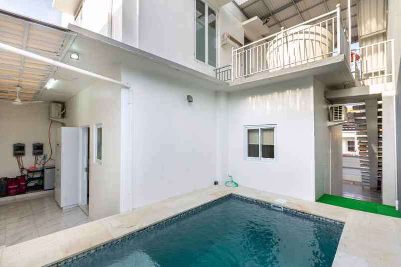 dijual villa jl ungasan kuta selatan