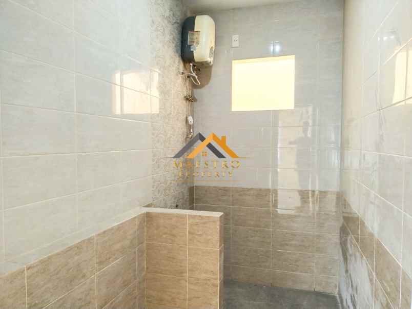 dijual villa komplek citra garden