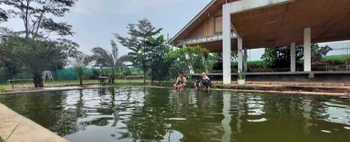 dijual villa margahurip