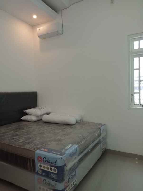 dijual villa potorono banguntapan