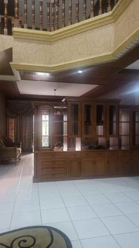 disewa rumah besar siaphuni di duren sawit