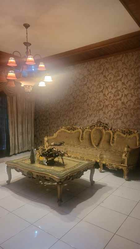 disewa rumah besar siaphuni di duren sawit