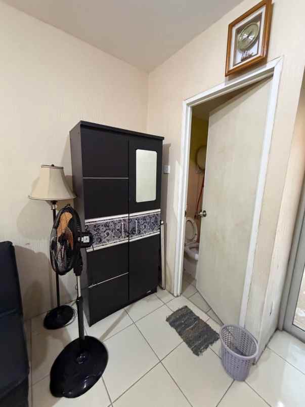 disewakan apartemen studio educity full furnished