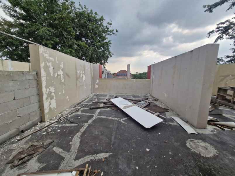 disewakan ruko gudang kantor buaran duren sawit jakarta