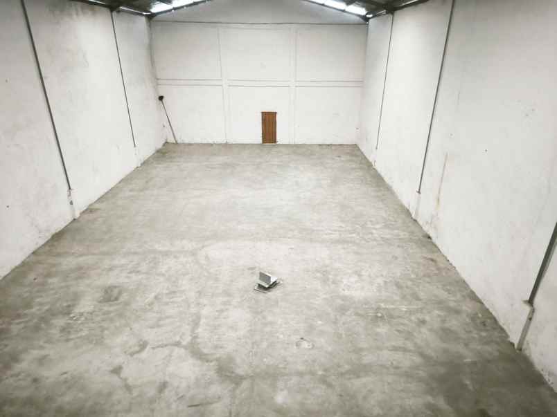 disewakan ruko gudang kantor diski trade center jalan
