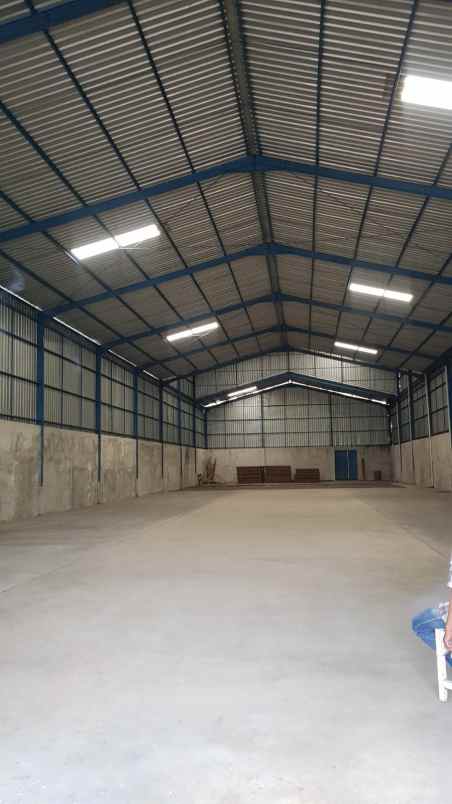 disewakan ruko gudang kantor jl raya prambanan piyungan