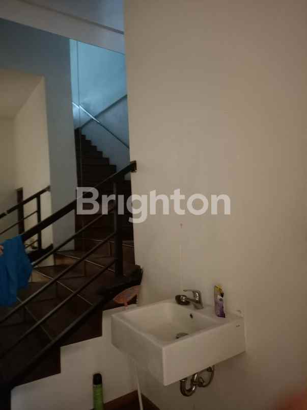 disewakan ruko gudang kantor raya dharmahusada