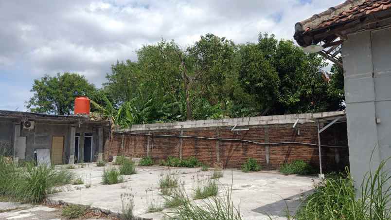 disewakan rumah 2 menit dari bypass dekat
