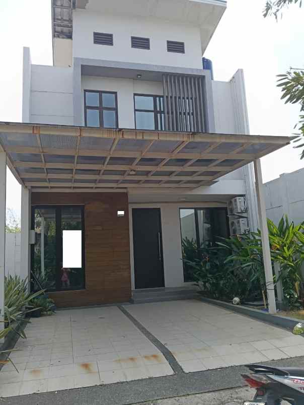 disewakan rumah cluster shinano jakarta