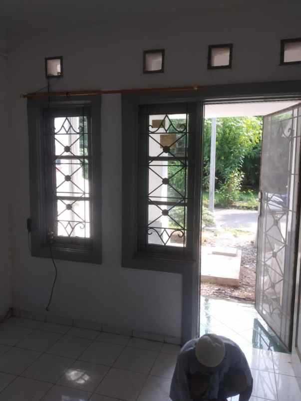 disewakan rumah cluster taman cikini