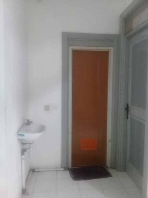 disewakan rumah cluster taman cikini