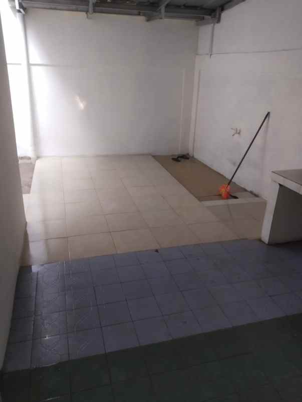 disewakan rumah cluster taman cikini