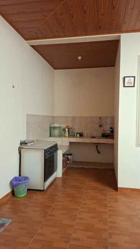 disewakan rumah cluster taman puspa