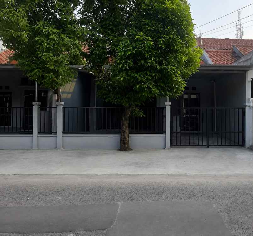 disewakan rumah cluster taman sari harapan
