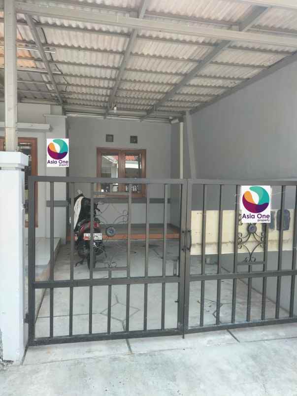 disewakan rumah cluster taman sari harapan