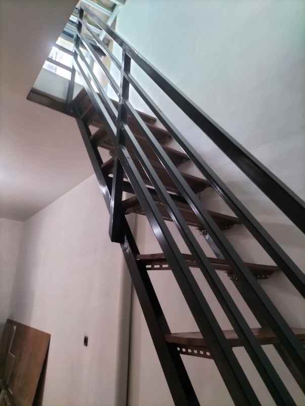 disewakan rumah cluster taman sari harapan
