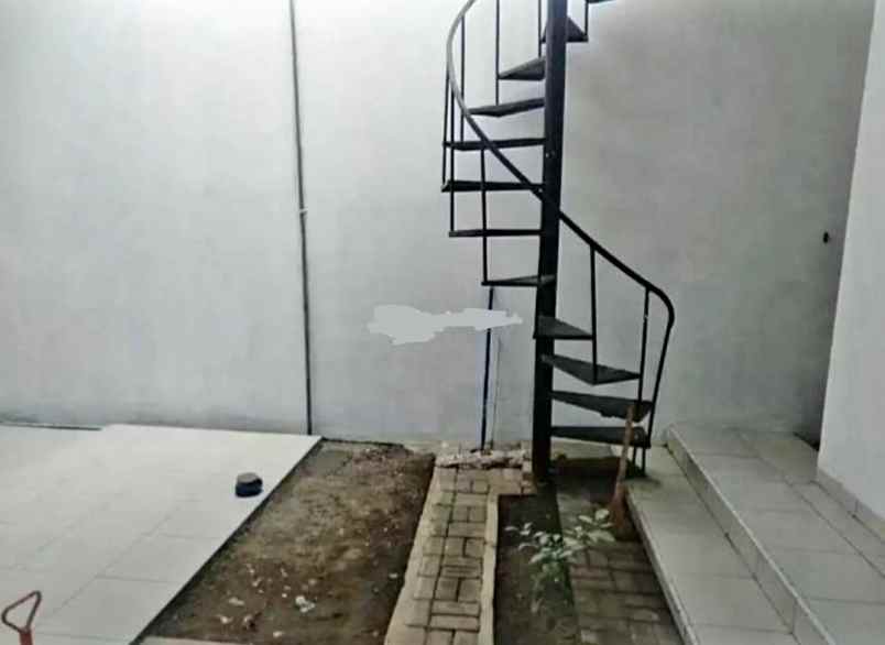 disewakan rumah di arcamanik lokasi strategis