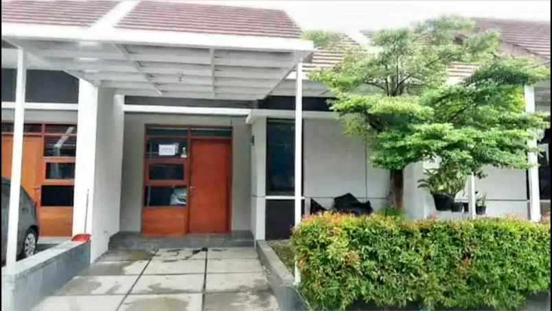 disewakan rumah di tengah kota bandung antapani murah