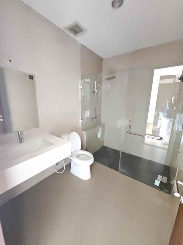 disewakan rumah eldora suvarna sutera