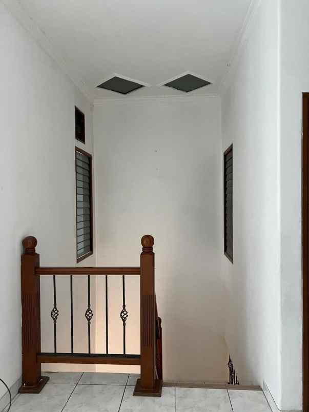 disewakan rumah kelapa gading