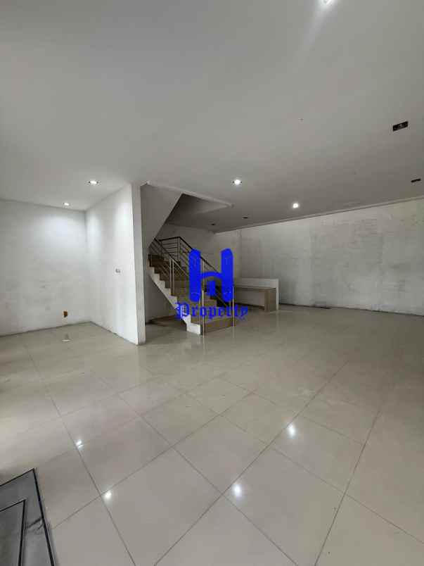 disewakan rumah komplek mutiara residence