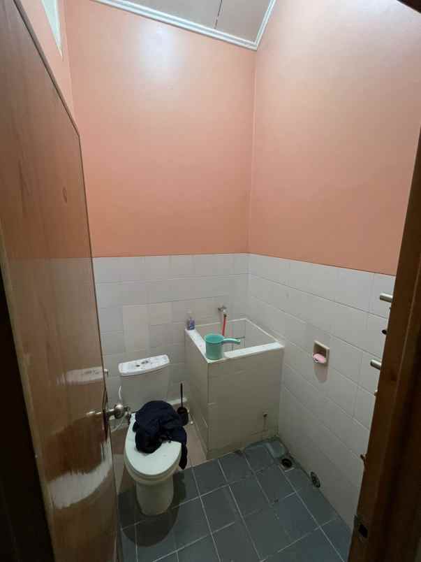 disewakan rumah metland menteng