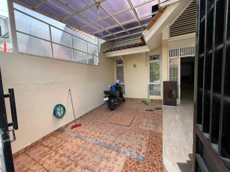 disewakan rumah metland menteng