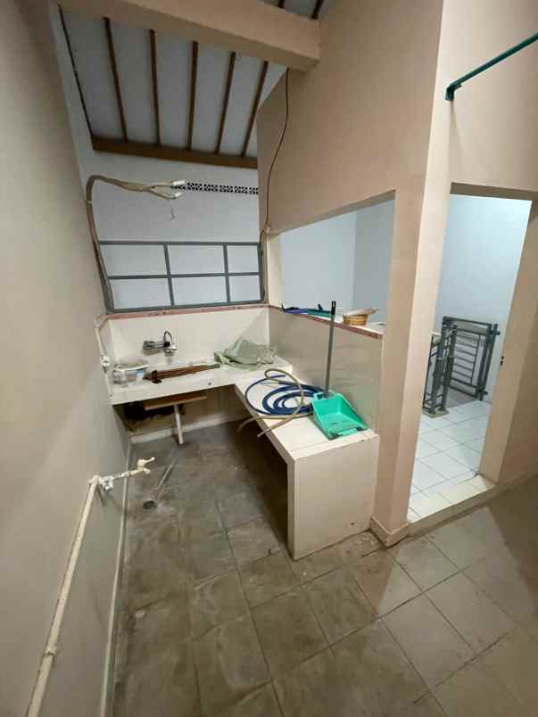 disewakan rumah metland menteng