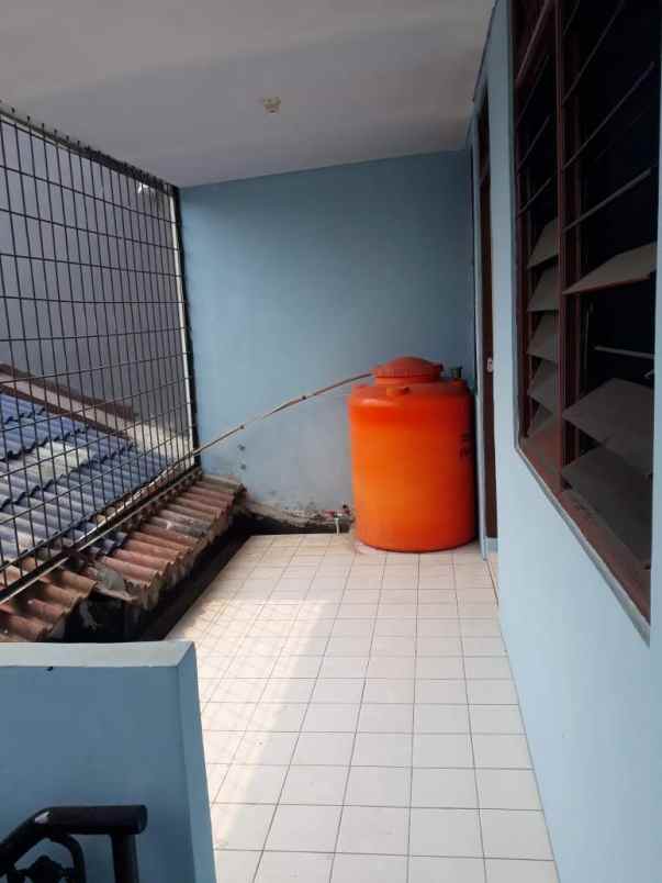 disewakan rumah siap huni di permata pamulang